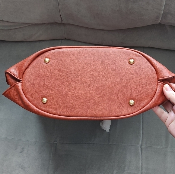 Charming Charlie Zipper Tote Bag Dark Orange With Gold Tone Accents - Picture 9 of 10